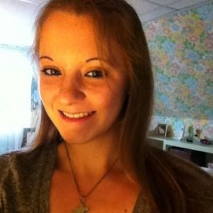 Meet your Posher, Alyssa